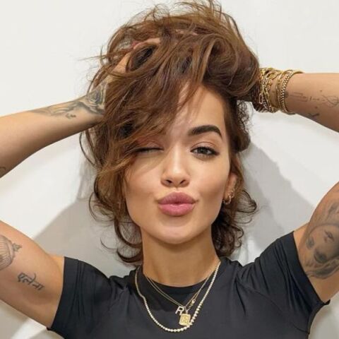 Ρίτα Όρα: Η Βρετανίδα ποπ σταρ μίλησε την ψυχική υγεία και τον αγώνα της με τις κρίσεις πανικού και το άγχος.