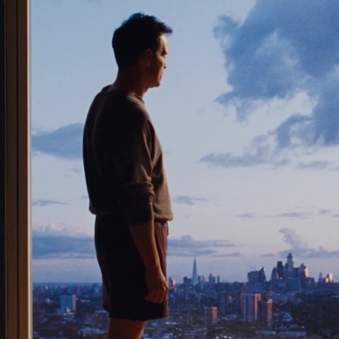 Το «Άγνωστοι μεταξύ μας» και γιατί είναι ο καιρός του