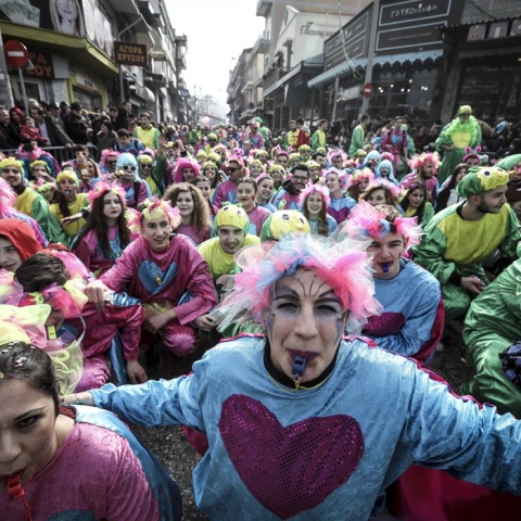 Παλαιότερη φωτογραφία με καρναβαλιστές στην Ξάνθη