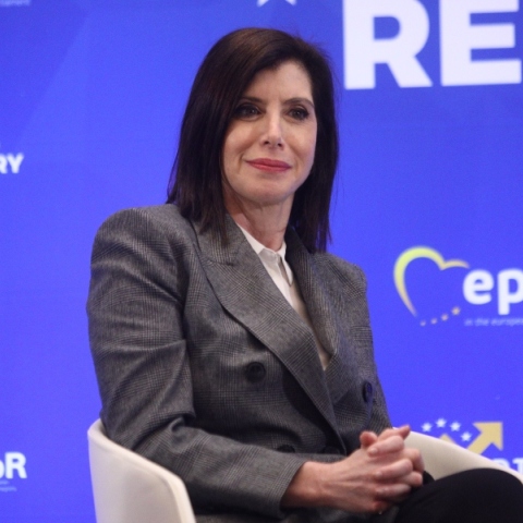 Έρευνα από την Αρχή Προστασίας Δεδομένων για τα email Ασημακοπούλου σε απόδημους Έλληνες