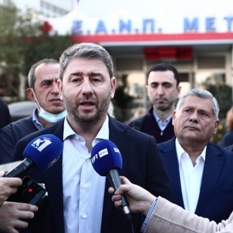 Θέλουμε αντιπολίτευση ή μήπως ένα κόμμα παρακολούθημα της ΝΔ