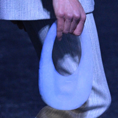 Αέρας Coperniστός: Η νέα τσάντα του Coperni είναι φτιαγμένη από αέρα