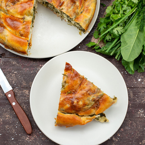 Κατσαρόλες με βιβλία: Τσικνοπέμπτη με σεφουκλωτή Νάξου