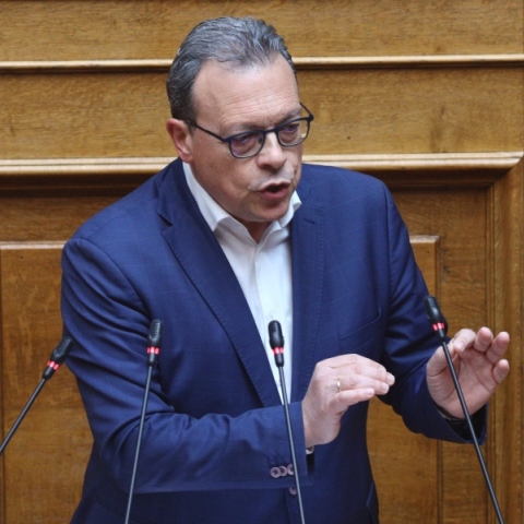 Ο Σωκράτης Φάμελλος