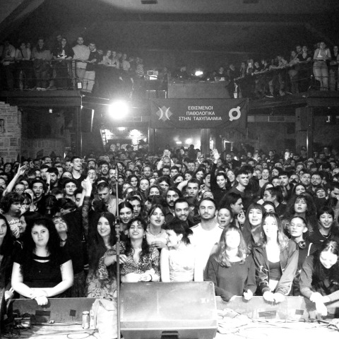 Jolly Roger, 10 χρόνια Κενό: Ανταπόκριση από τα sold out live