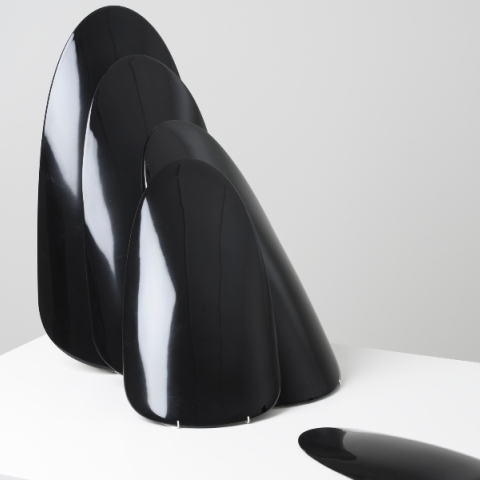 Martin Margiela, Black nails model, 2021