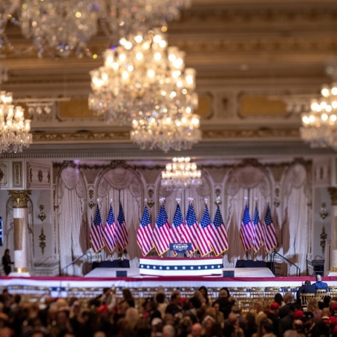 Στιγμιότυπο από ομιλία για την Σούπερ Τρίτη