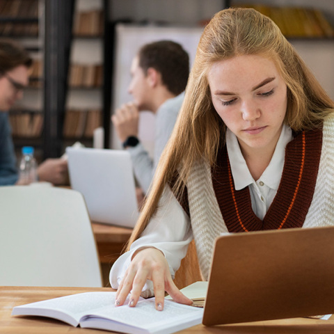 Μη κρατικά πανεπιστήμια: Πέφτει ένα οχυρό και δεν αισθάνεστε δέος; 