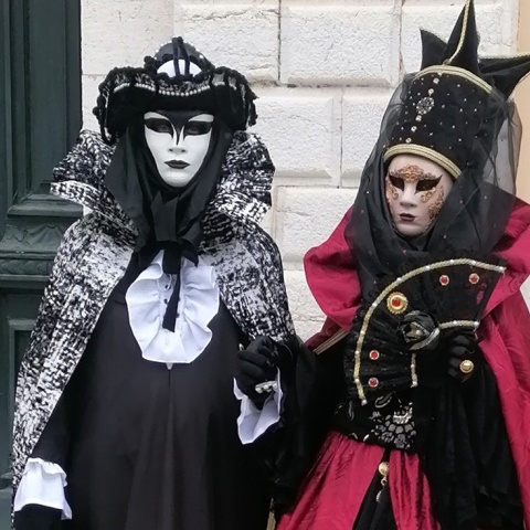 Στιγμιότυπο από προηγούμενες εμφανίσεις στο βενετσιάνικο καρναβάλι της Κέρκυρας
