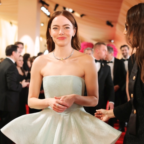 H Emma Stone με custom made Louis Vuitton 