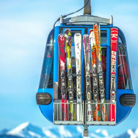 Νεκροί οι πέντε από τους έξι σκιέρ που αγνοούνταν στην Ελβετία