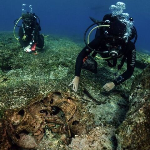 ΥΠΠΟ: Υποβρύχια αρχαιολογική έρευνα στη θαλάσσια περιοχή της Κάσου - 10 ναυάγια και σπουδαία ευρήματα - Κατάδυση στην ιστορία του Αιγαίου.