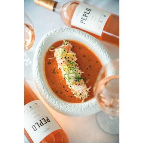 Λάμπρος: Eκλεκτή ψαροφαγία στην Αθηναϊκή Ριβιέρα