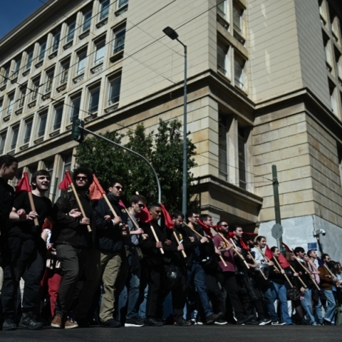 Συλλαλητήριο για τα μη κρατικα΄ΑΕΙ σε εξέλιξη