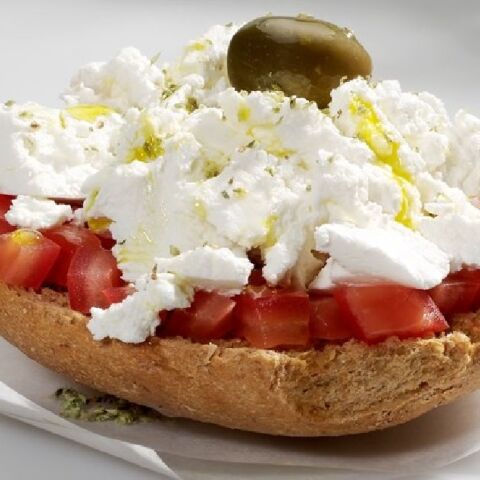 Πού θα βρεις την καλύτερη ξινομυζήθρα Κρήτης στην Αθήνα 