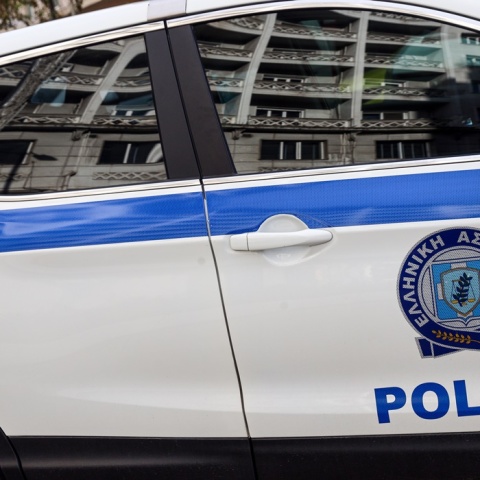 Η πόρτα περιπολικού της ΕΛ.ΑΣ. 