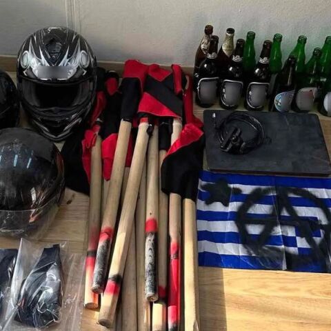 Αστυνομική επιχείρηση σε χώρους της Πανεπιστημιούπολης Ζωγράφου: Ρόπαλα, κράνη, χειροβομβίδες κρότου λάμψης και κουκούλες εντόπισε η ΕΛ.ΑΣ.