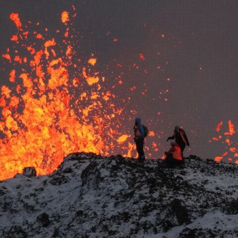 Ισλανδία: Εξερράγη ξανά το ηφαίστειο της χερσονήσου Ρέικιανες - Οι ανησυχίες των επιστημόνων για την έντονη δραστηριότητα.