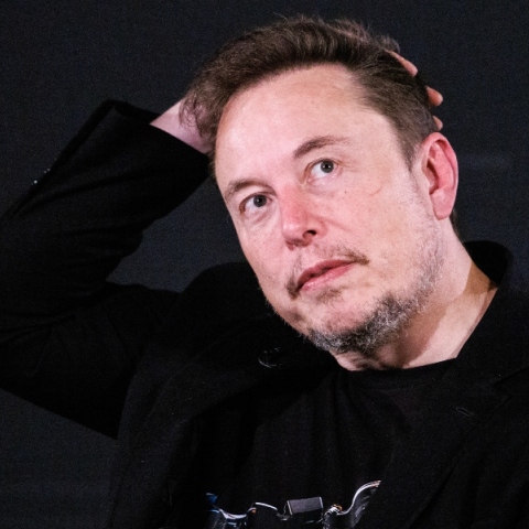 Ο Elon Musk
