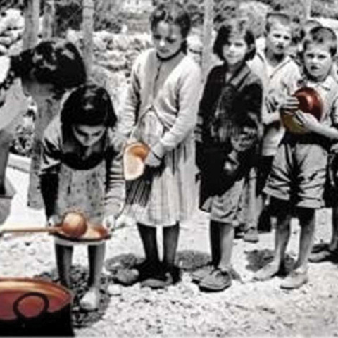 Κατσαρόλες με βιβλία: Πόλεμος και πείνα