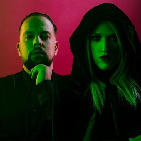 Saturday Night Satan: Ο Δημήτρης Κότσης και η Kate Soulthorn μιλούν για το πρώτο άλμπουμ του occult rock σχήματος.