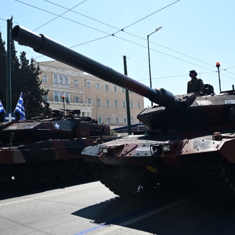 Ο καιρός το τριήμερο της 25ης Μαρτίου: Πού θα βρέχει