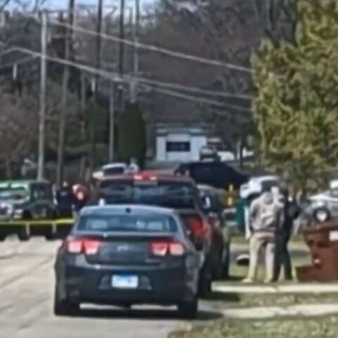 Ιλινόις: Άνδρας εισέβαλε σε σπίτι και μαχαίρωσε μέχρι θανάτου τέσσερα άτομα