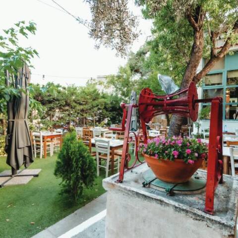 Μεζεδοπωλείο Δούκισσα