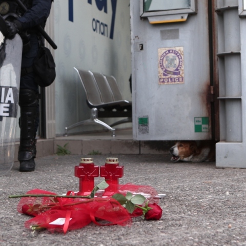 Τουλάχιστον πείτε το «Υπουργείο Εγκατάλειψης του Πολίτη στις Ορέξεις Παραβατικών και Εγκληματιών»