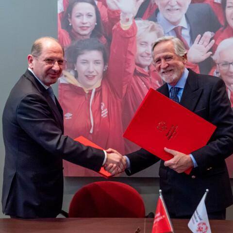 Ο Πρόεδρος του Ομίλου Attica Κυριάκος Μάγειρας & ο Πρόεδρος των Special Olympics Hellas Διονύσιος Κοδέλλας