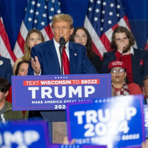 ΗΠΑ - προεδρικές εκλογές: Περισσότερα από 50 εκατ. δολάρια εξασφάλισε σε δεξίωση ο Ντόναλντ Τραμπ για την προεκλογική εκστρατεία του.