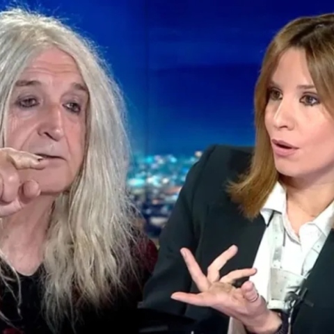 Τι είναι επιτέλους ο Καρβέλας, είναι τρελός, ωραίος τύπος, γραφικός; Η συνέντευξη στο Mega δείχνει πολλά