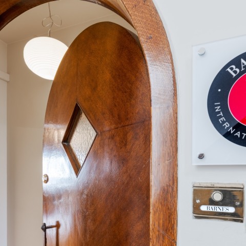 BARNES Greece: Υπηρεσίες real estate υψηλών προδιαγραφών 