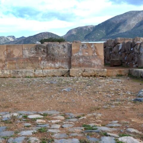 Υπουργείο Πολιτισμού: Αποκαθίσταται το Μινωικό Ανάκτορο στα Μάλια - Βρίσκεται στον κατάλογο με τους αρχαιολογικούς χώρους υψηλής επικινδυνότητας.