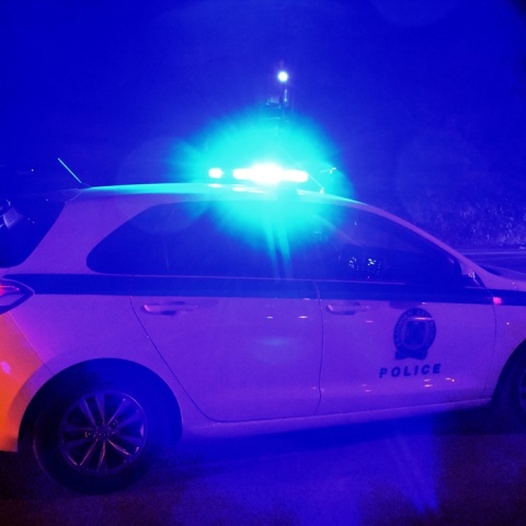 Περιπολικό της ΕΛ.ΑΣ. σε νυχτερινή κλήση