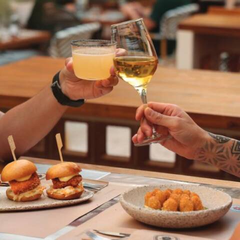 Usurum Gastrobar: Το νέο σου στέκι στου Ψυρρή