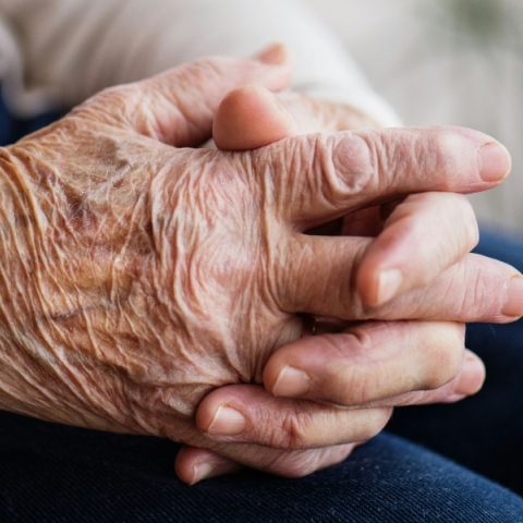 Ηλικιωμένος άνθρωπος