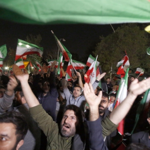 Ιράν: Προειδοποίηση προς το Ισραήλ να μην αντιδράσει