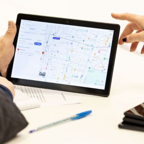 Δημοτική Αγορά Κυψέλης: «Ξέρεις από ίντερνετ;» - Νέος κύκλος μαθημάτων του workshop για την ανάπτυξη ψηφιακών δεξιοτήτων για άτομα ηλικίας άνω των 60 ετών.