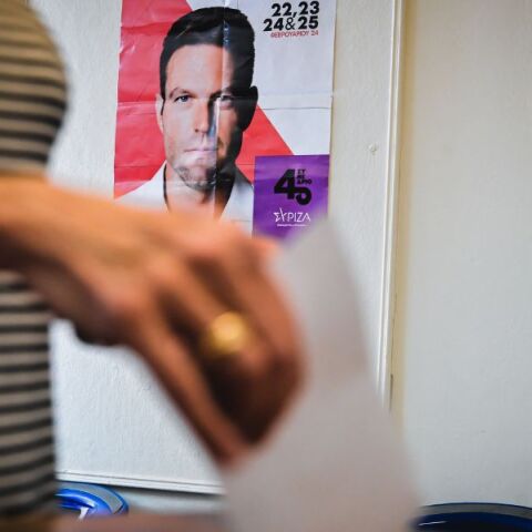 Ευρωψηφοδέλτιο ΣΥΡΙΖΑ: Ποιοι καταλαμβάνουν τις πρώτες θέσεις στις εσωκομματικές εκλογές - Προβάδισμα Φαραντούρη, Μπεκατώρου, Παππά. 