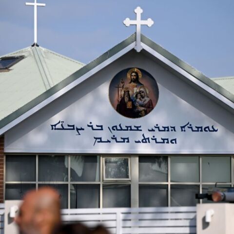 Αυστραλία: Η επίθεση με μαχαίρι σε εκκλησία στο Σίδνεϊ ήταν «τρομοκρατική» ενέργεια, κατά την αστυνομία - Τραυματίστηκε ιερέας, συνελήφθη 15χρονος. 