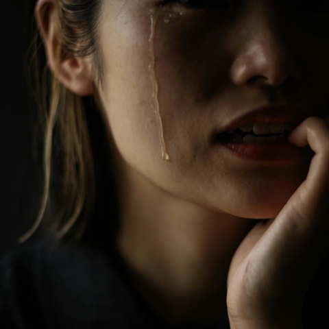 Γυναίκα που κλαίει