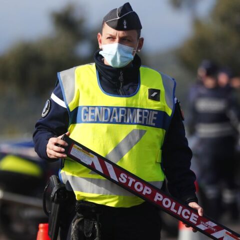 Συναγερμός στη Γαλλία: Η αστυνομία αποκλείει το ιρανικό προξενείο στο Παρίσι - Άνδρας απειλεί να ανατιναχθεί - Οι πρώτες πληροφορίες.