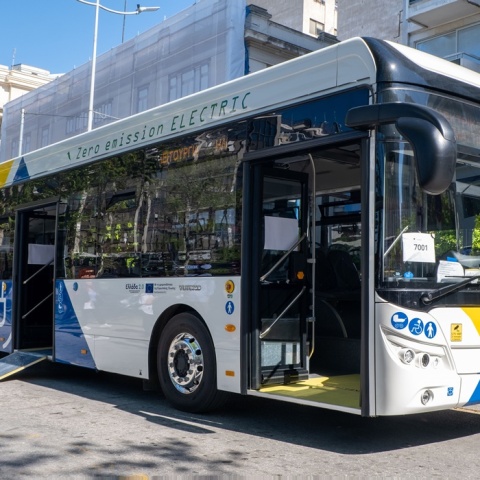 Ηλεκτρικό λεωφορείο κάνει τα πρώτα δοκιμαστικά δρομολόγια στη Θεσσαλονίκη