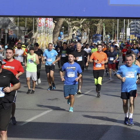 Στιγμιότυπο από τον Διεθνή Μαραθώνιο Δρόμου