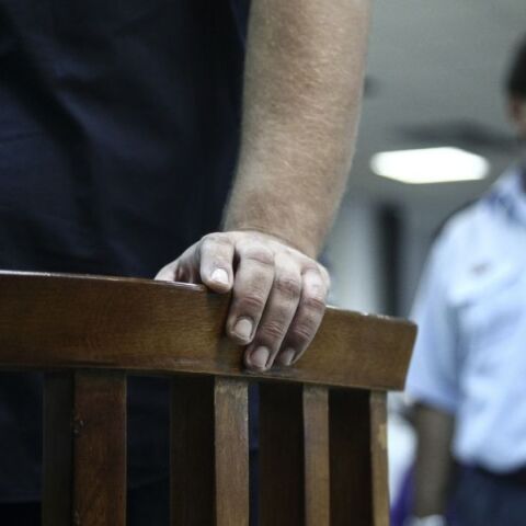 Θεσσαλονίκη: Υπό κράτηση 56χρονος παρουσιαστής για απόπειρα εκβίασης - Κατηγορείται ότι απαίτησε χρήματα για λογαριασμό συνεργού του.