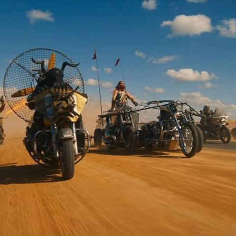 «Furiosa»: Χρειάστηκαν 78 ημέρες για τα γυρίσματα σκηνής δράσης της επερχόμενης ταινίας - 200 κασκαντέρ καθημερινά στο πλατό.
