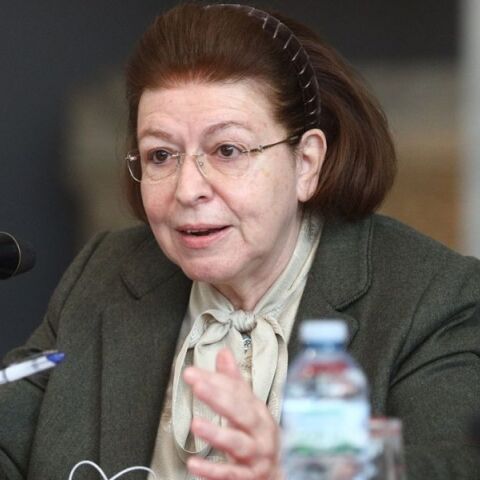 Λίνα Μενδώνη: Προσφυγή στα δικαστήρια για δημοσίευμα εφημερίδας - Η ανακοίνωση του υπουργείου Πολιτισμού - Τι αναφέρει το πρωτοσέλιδο.