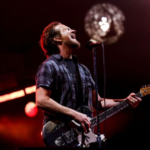 Έντι Βέντερ - Το  «Wreckage», νέο τραγούδι των Pearl Jam είναι για τον Ντόναλντ Τραμπ - «Απελπισμένος να κερδίσει για να κρατηθεί έξω από τη φυλακή».