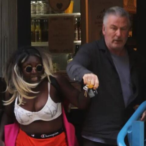 Ο Άλεκ Μπάλντουιν καβγαδίζει με γυναίκα στη Νέα Υόρκη